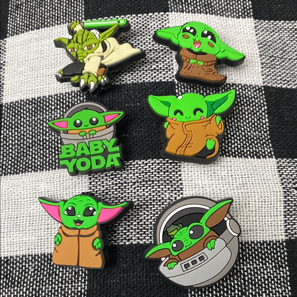Set of 6 Baby Yoda Grogu Star Wars Jibbitz croc charms mandalorian